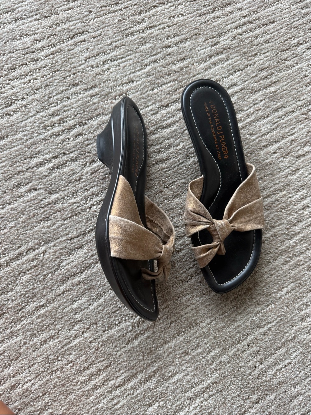 Donald J. Pliner Metallic Gold Knot-Front Slide Mules